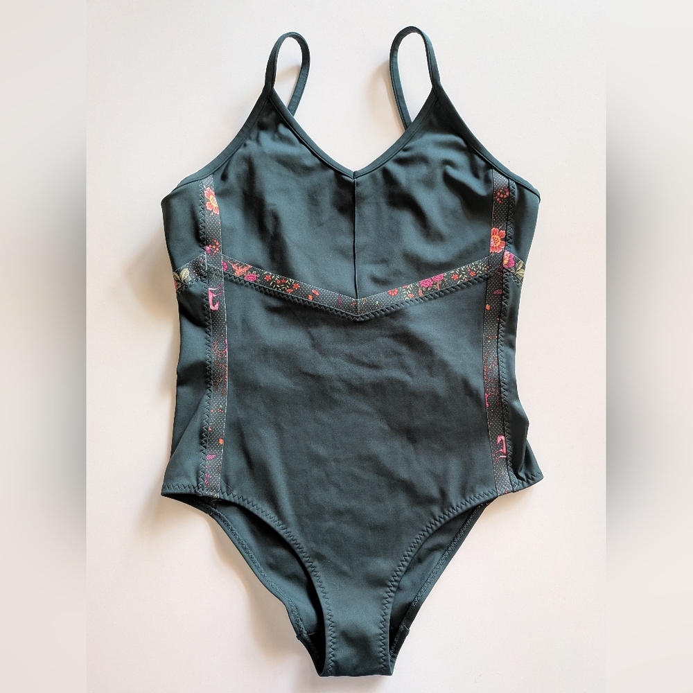 Puma LIBERTY Forever Lux Leotard Green Gables Adult Medium NWT